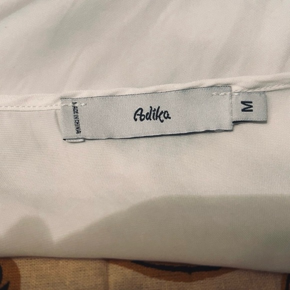 Minimalist White Top Bundle Size M Tie Front Blouse & Structured Crop - Picture 3 of 8